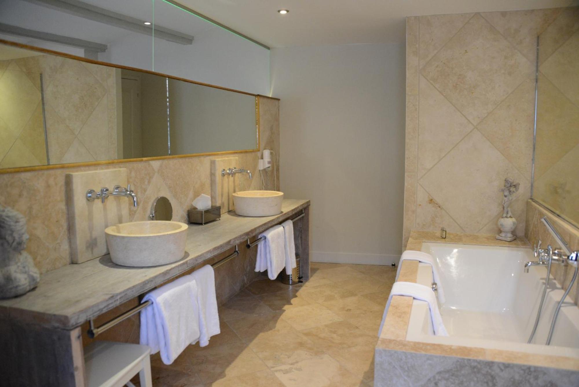Art'Hotel & Spa Le Potin Gourmand Cluny Esterno foto